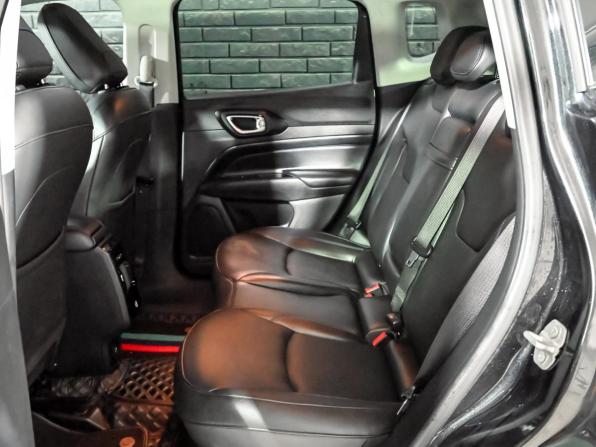Jeep Compass II Рестайлинг с пробегом 2021 года, цена 2 390 000 рублей, 94863 км, внедорожник, Автокод Объявления