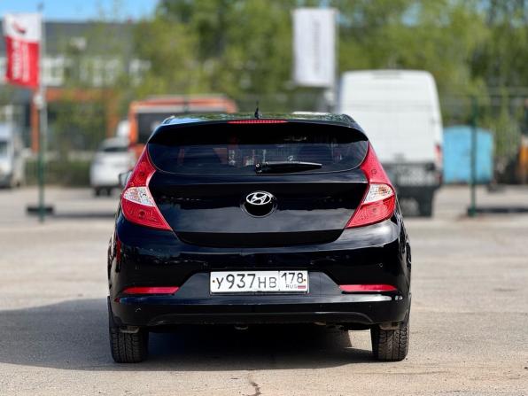 Hyundai Solaris I с пробегом 2014 года, цена 1 049 000 рублей, 106430 км, хэтчбек, Автокод Объявления