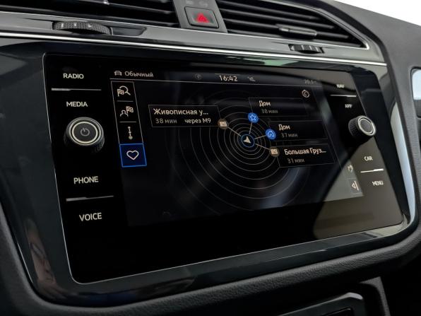 Volkswagen Tiguan II Рестайлинг с пробегом 2021 года, цена 3 780 000 рублей, 17314 км, внедорожник, Автокод Объявления