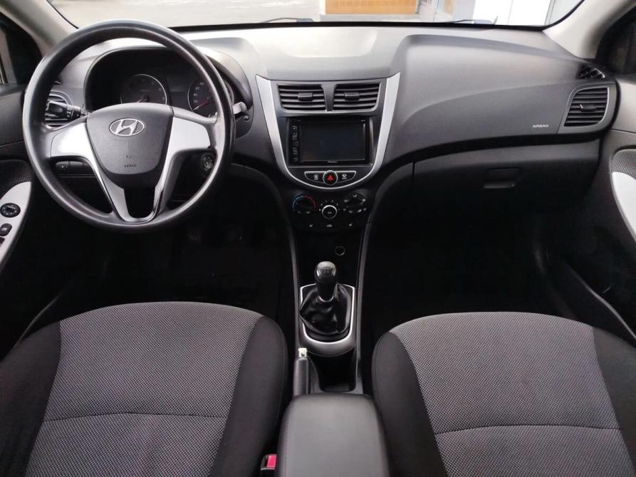 Hyundai Solaris I Москва  - изображение 11