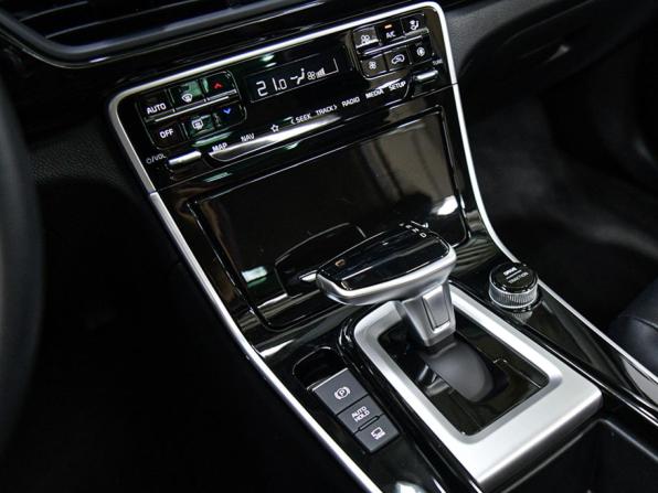 Kia Seltos I Рестайлинг с пробегом 2024 года, цена 2 599 000 рублей, 26083 км, внедорожник, Автокод Объявления