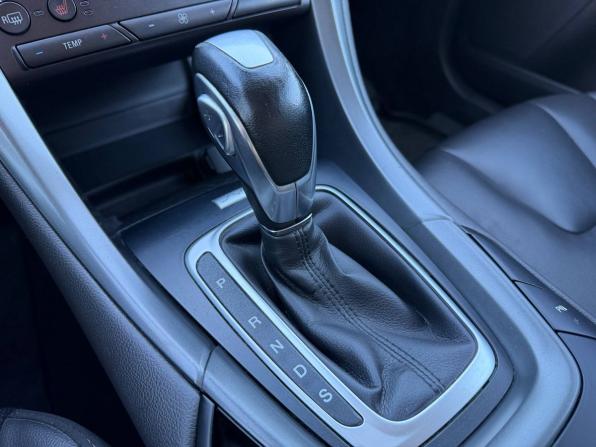 Ford Mondeo V с пробегом 2017 года, цена 1 375 000 рублей, 187000 км, седан, Автокод Объявления