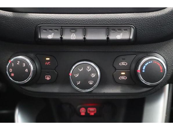 Kia Ceed II Рестайлинг с пробегом 2015 года, цена 902 000 рублей, 286953 км, хэтчбек, Автокод Объявления