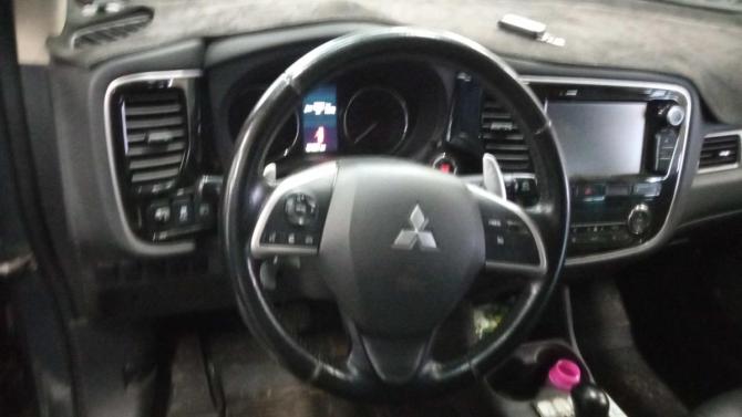 Mitsubishi Outlander III Рестайлинг с пробегом 2014 года, цена 1 380 000 рублей, 181097 км, внедорожник, Автокод Объявления