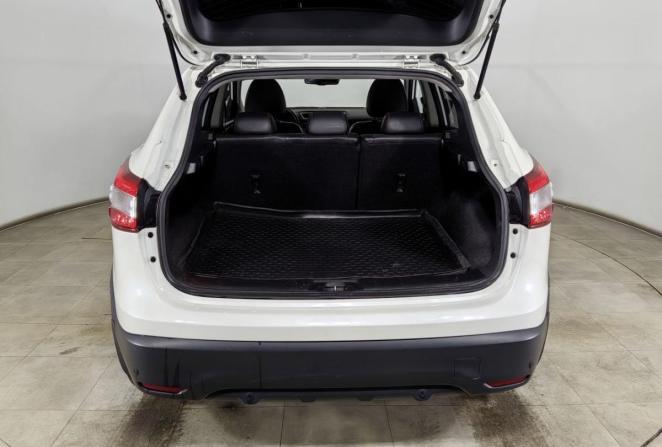Nissan Qashqai II с пробегом 2018 года, цена 1 860 000 рублей, 137000 км, внедорожник, Автокод Объявления