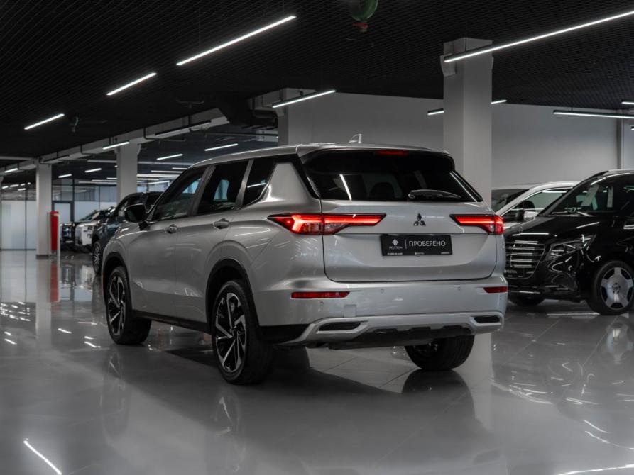 Mitsubishi Outlander IV Москва  - изображение 4