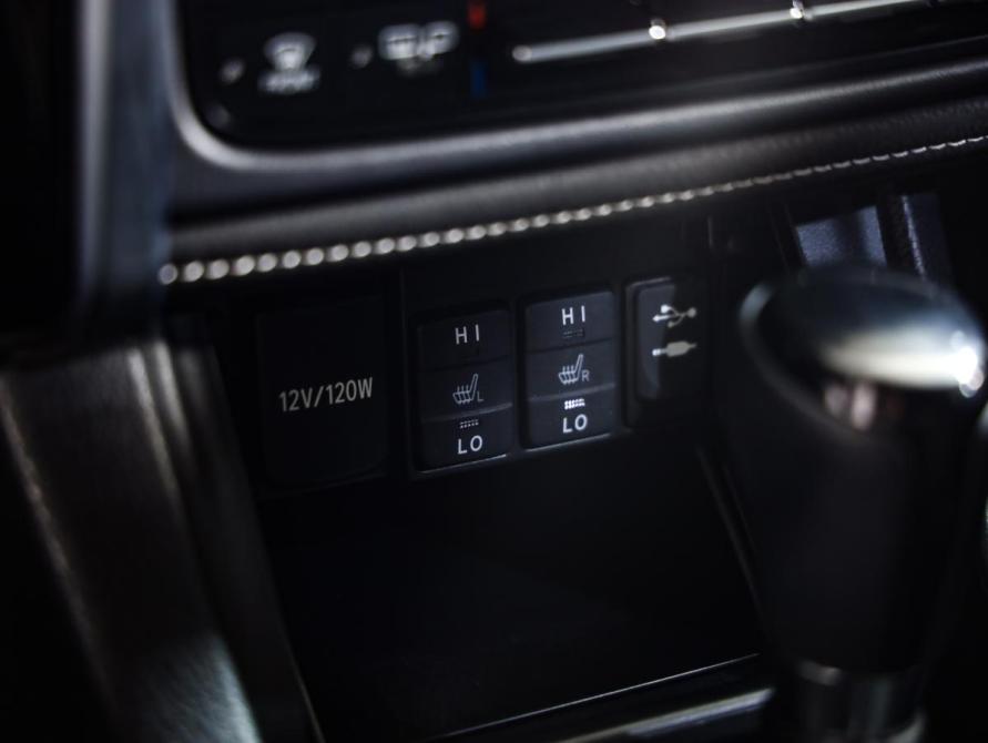 Toyota Corolla XI (E160 E170 E180) Рестайлинг 1 Санкт-Петербург  - изображение 18