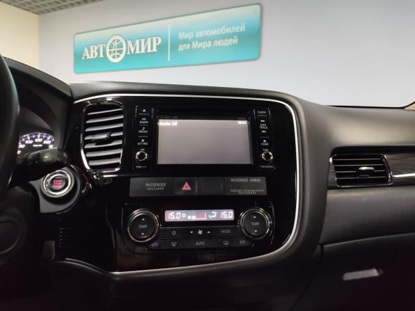 Mitsubishi Outlander III Рестайлинг 2 с пробегом 2017 года, цена 2 100 000 рублей, 92300 км, внедорожник, Автокод Объявления