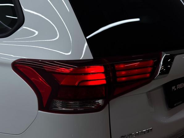 Mitsubishi Outlander III Рестайлинг 3 с пробегом 2022 года, цена 3 000 000 рублей, 81175 км, внедорожник, Автокод Объявления