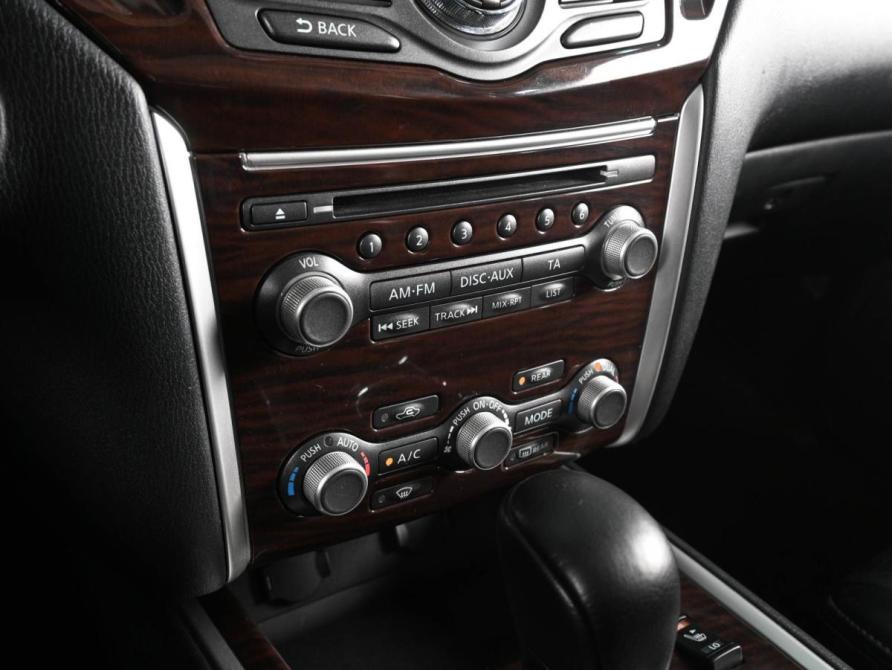 Nissan Pathfinder IV Ростов-на-Дону  - изображение 19