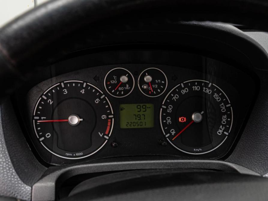 Ford Fiesta Mk5 Краснодар  - изображение 14