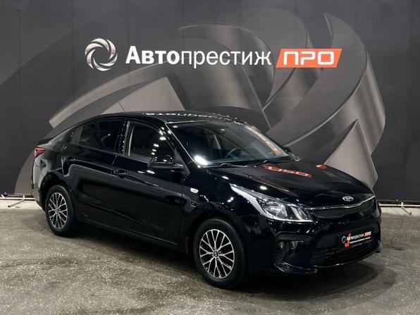 Kia Rio IV с пробегом 2018 года, цена 1 050 000 рублей, 90410 км, седан, Автокод Объявления