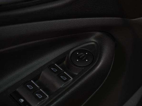 Ford Kuga II с пробегом 2015 года, цена 1 399 000 рублей, 152472 км, внедорожник, Автокод Объявления