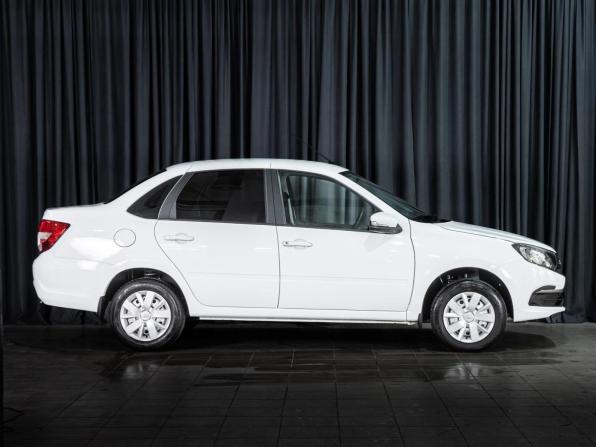 Lada (ВАЗ) Granta I Рестайлинг с пробегом 2025 года, цена 915 030 рублей, 1111 км, седан, Автокод Объявления