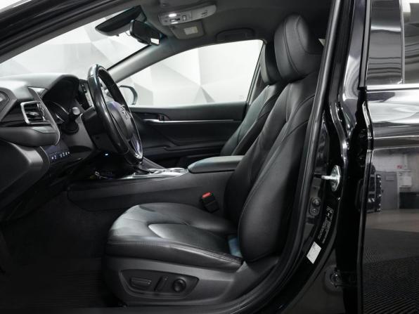 Toyota Camry VIII (XV70) Рестайлинг с пробегом 2021 года, цена 2 818 000 рублей, 91000 км, седан, Автокод Объявления