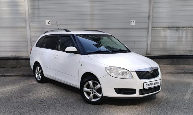 Skoda Fabia II с пробегом 2009 года, цена 449 000 рублей, 207849 км, универсал, Автокод Объявления
