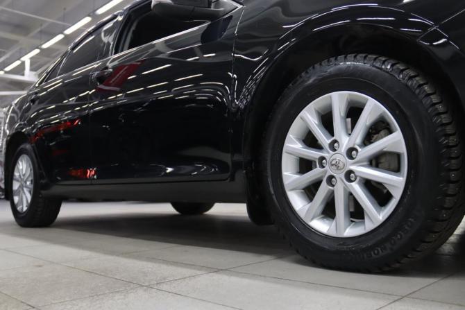Toyota Camry VII (XV50) Рестайлинг 2 с пробегом 2017 года, цена 1 735 350 рублей, 207710 км, седан, Автокод Объявления