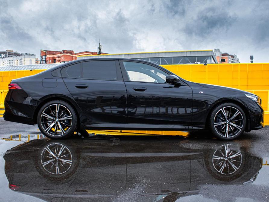 BMW 5 серии VIII (G60/G61/G68) Москва  - изображение 9
