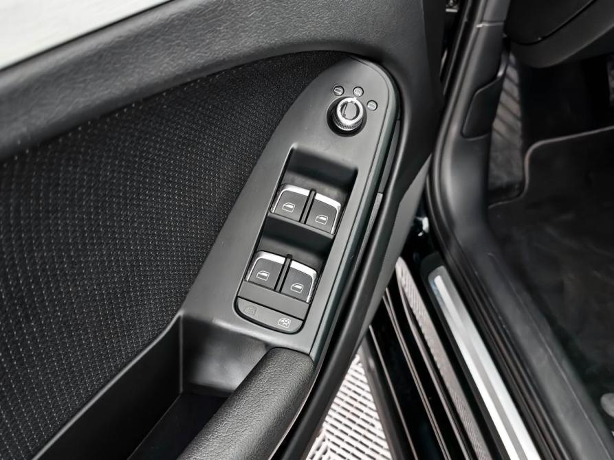 Audi A4 IV (B8) Рестайлинг Санкт-Петербург  - изображение 10