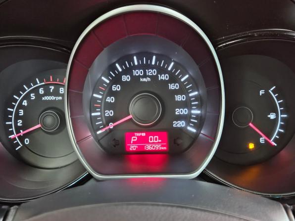 Kia Rio III Рестайлинг с пробегом 2016 года, цена 1 049 000 рублей, 135822 км, седан, Автокод Объявления