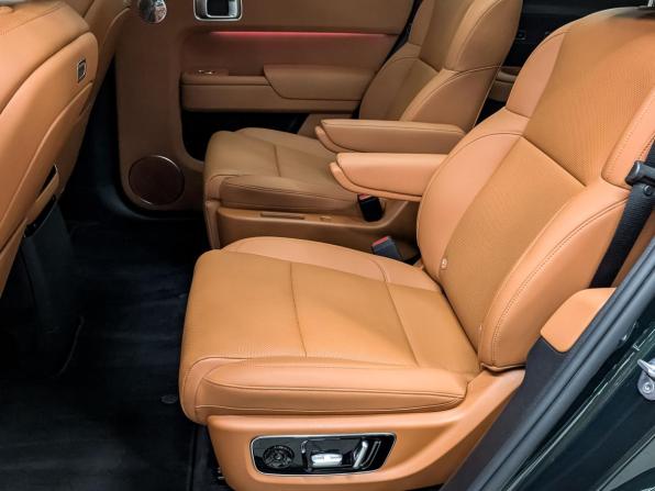 Li Auto (Lixiang) L9 I Рестайлинг с пробегом 2025 года, цена 8 500 000 рублей, 42091 км, внедорожник, Автокод Объявления