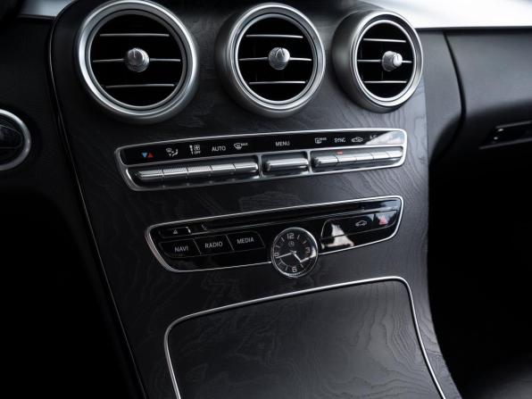 Mercedes-Benz C-Класс IV (W205) с пробегом 2015 года, цена 2 195 000 рублей, 221895 км, седан, Автокод Объявления