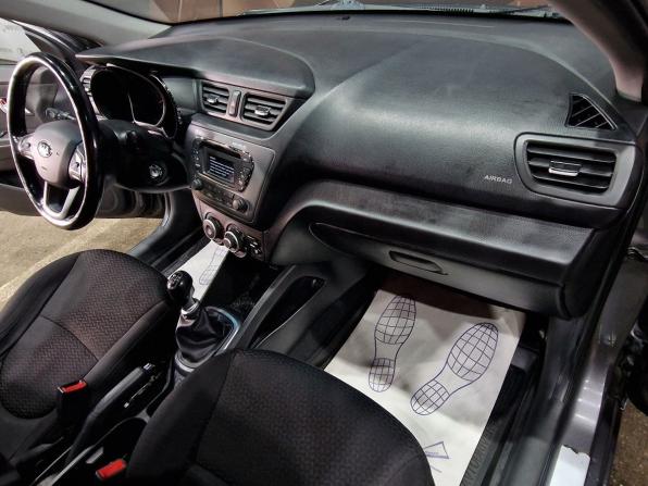Kia Rio III с пробегом 2015 года, цена 989 000 рублей, 92350 км, седан, Автокод Объявления