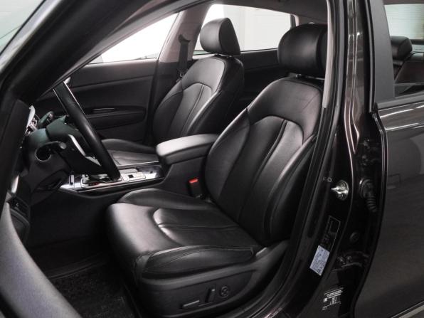 Kia Optima IV Рестайлинг с пробегом 2018 года, цена 2 120 000 рублей, 72245 км, седан, Автокод Объявления