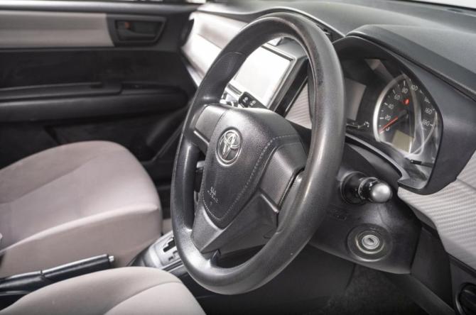 Toyota Corolla XI (E160 E170 E180) с пробегом 2013 года, цена 1 169 000 рублей, 138000 км, седан, Автокод Объявления