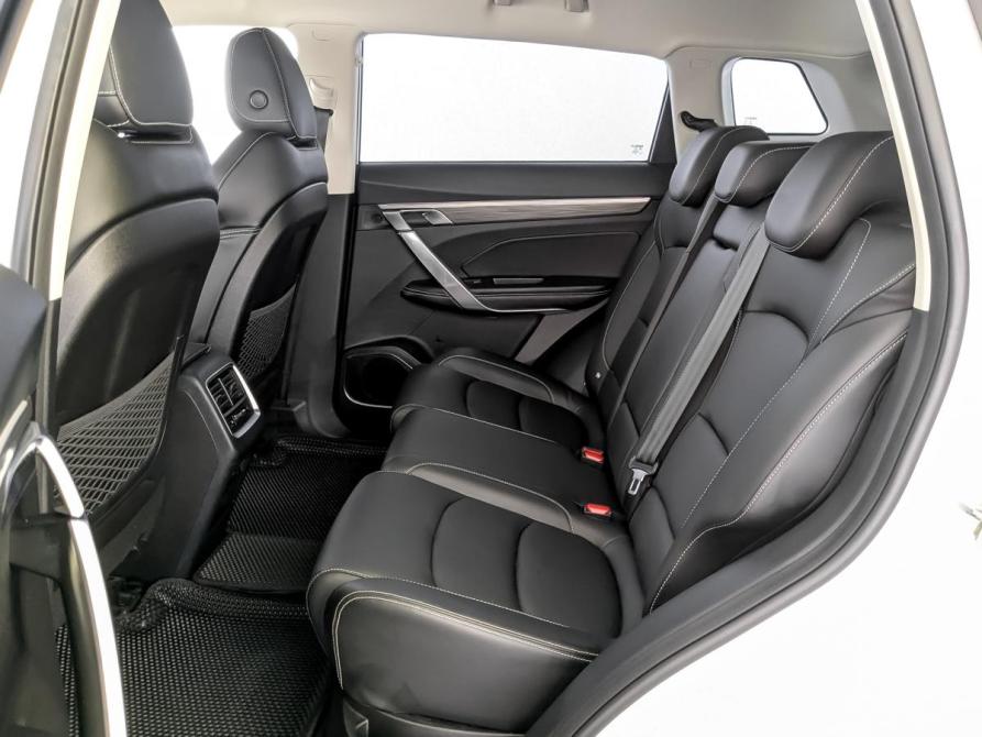 Geely Atlas Pro Москва  - изображение 12