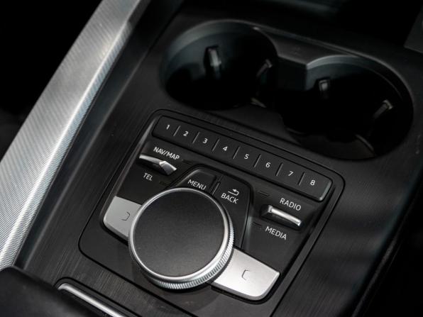 Audi A4 V (B9) с пробегом 2019 года, цена 2 300 000 рублей, 72580 км, седан, Автокод Объявления