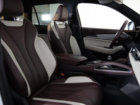 Geely Monjaro I с пробегом 2023 года, цена 2 799 000 рублей, 92243 км, внедорожник, Автокод Объявления