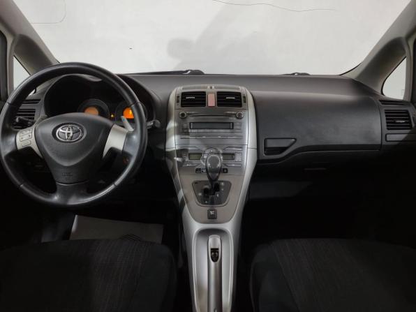 Toyota Auris I с пробегом 2007 года, цена 645 000 рублей, 219692 км, хэтчбек, Автокод Объявления