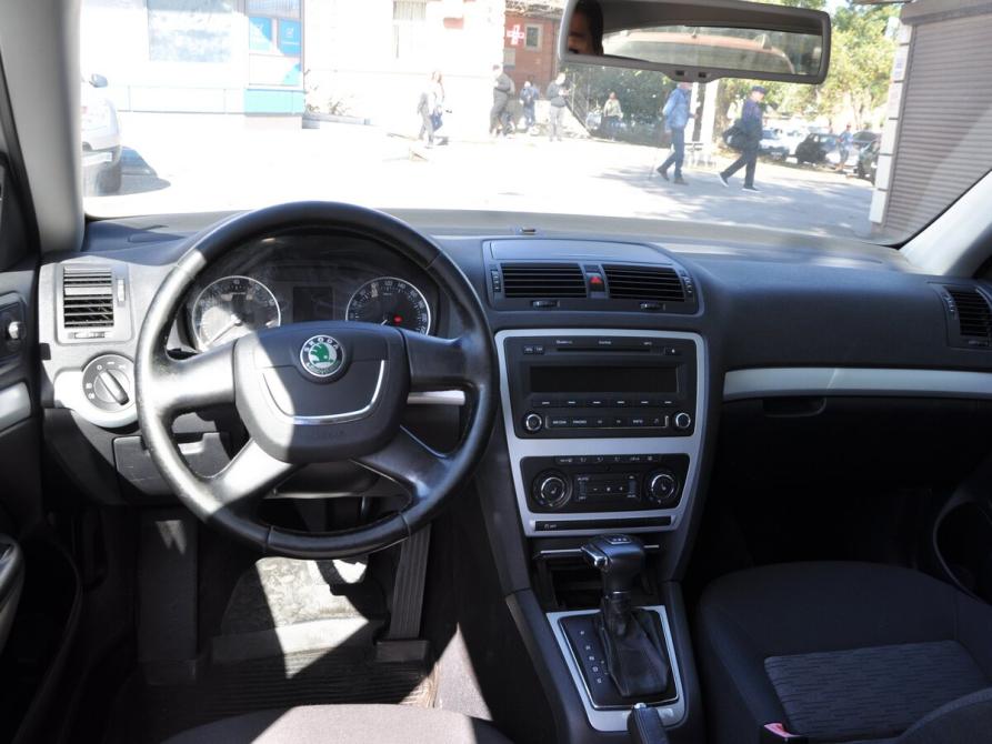 Skoda Octavia II (A5) Рестайлинг Таганрог  - изображение 14
