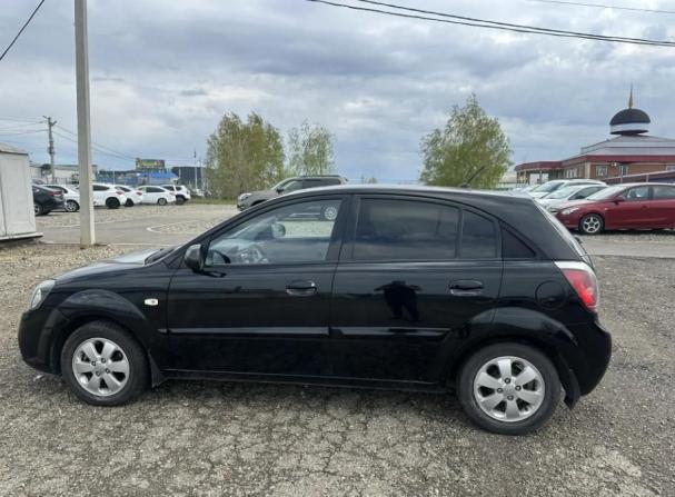 Kia Rio II Рестайлинг с пробегом 2011 года, цена 720 000 рублей, 140000 км, хэтчбек, Автокод Объявления