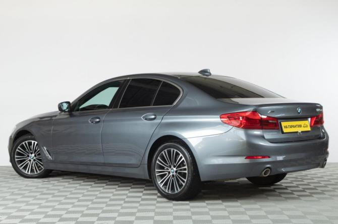 BMW 5 серии VII (G30/G31/G38) с пробегом 2018 года, цена 3 529 000 рублей, 93000 км, седан, Автокод Объявления