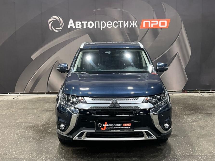 Mitsubishi Outlander III Рестайлинг 3 Пермь  - изображение 2