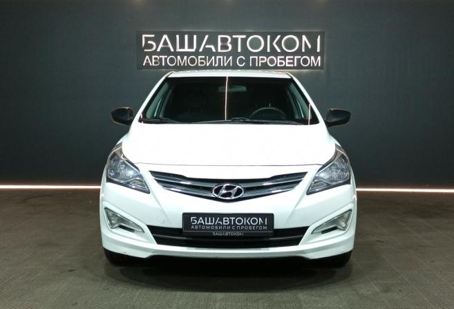 Hyundai Solaris I Рестайлинг с пробегом 2015 года, цена 844 000 рублей, 164081 км, седан, Автокод Объявления