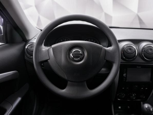 Nissan Almera III (G15) с пробегом 2017 года, цена 986 000 рублей, 50200 км, седан, Автокод Объявления