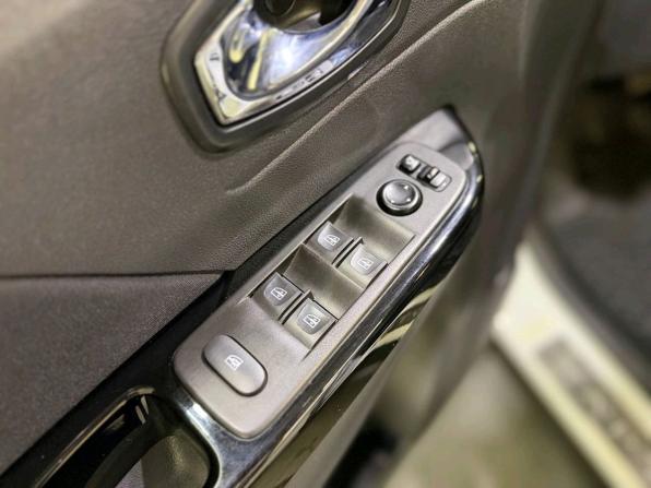 Renault Kaptur I с пробегом 2019 года, цена 1 540 000 рублей, 114046 км, внедорожник, Автокод Объявления