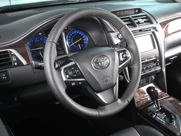 Toyota Camry VII (XV50) Рестайлинг с пробегом 2015 года, цена 1 759 000 рублей, 177599 км, седан, Автокод Объявления