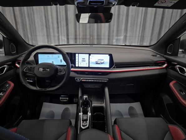 Geely Coolray I Рестайлинг с пробегом 2024 года, цена 2 400 000 рублей, 2800 км, внедорожник, Автокод Объявления