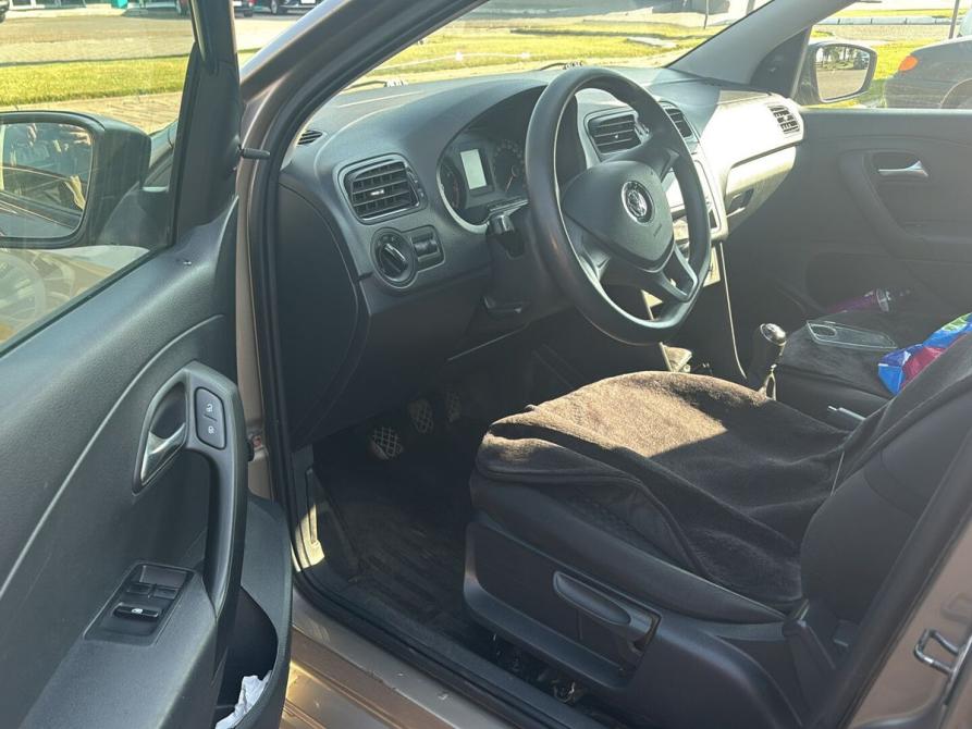 Volkswagen Polo V Рестайлинг Ижевск  - изображение 4