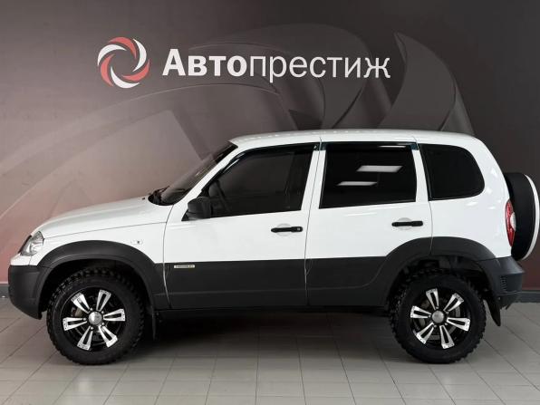 Chevrolet Niva I Рестайлинг с пробегом 2015 года, цена 560 000 рублей, 88000 км, внедорожник, Автокод Объявления