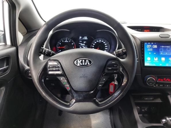 Kia Cerato III Рестайлинг (Classic) с пробегом 2018 года, цена 1 375 000 рублей, 147000 км, седан, Автокод Объявления
