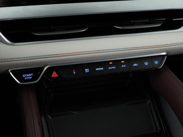 Geely Monjaro I с пробегом 2023 года, цена 3 378 444 рубля, 29201 км, внедорожник, Автокод Объявления