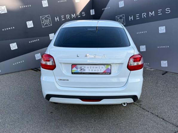 Lada (ВАЗ) Granta I Рестайлинг с пробегом 2023 года, цена 911 000 рублей, 45337 км, лифтбек, Автокод Объявления