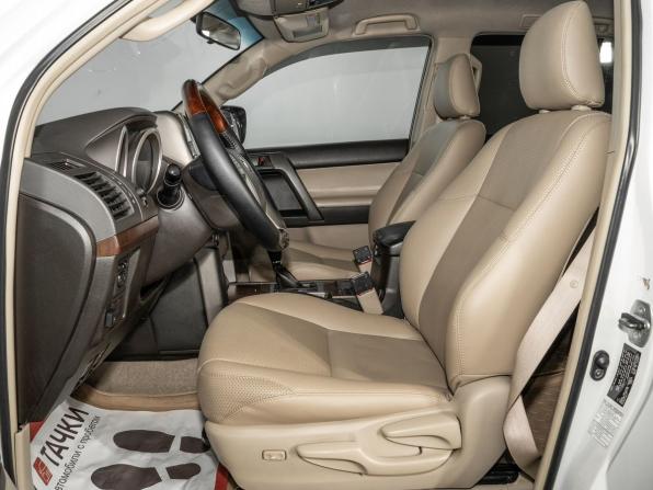 Toyota Land Cruiser Prado 150 Series с пробегом 2010 года, цена 3 000 000 рублей, 291484 км, внедорожник, Автокод Объявления