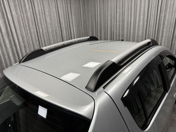 Renault Sandero II Рестайлинг с пробегом 2022 года, цена 1 590 000 рублей, 18632 км, хэтчбек, Автокод Объявления