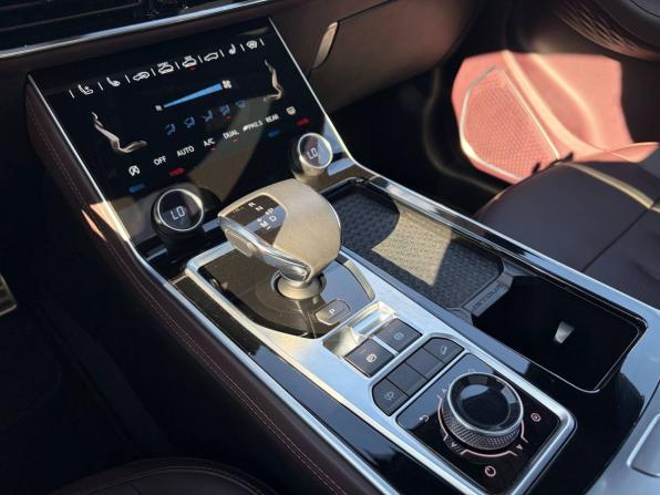 JETOUR X90+ с пробегом 2023 года, цена 2 095 000 рублей, 37973 км, внедорожник, Автокод Объявления